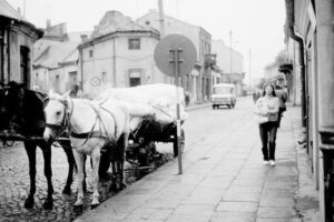 Kielce. Ulica Bodzentyńska. Lata 1980-1990. Skrzyżowanie ulic Bodzentyńskiej i Wesołej / źródło: facebook.com/kieleckieinwestycje