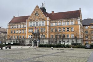 Muzyczne podróże przez świat. Czechy. Śląsk Cieszyński. Czeski Cieszyn. Ratusz / Fot. Jerzy Jop - Radio Kielce