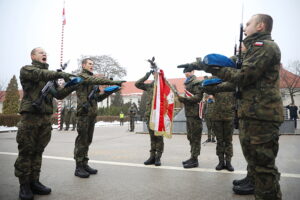 07.02.2026. Kielce. Centrum Przygotowań do Misji Zagranicznych. Przysięga wojskowa / Fot. Fot. Wiktor Taszłow - Radio Kielce