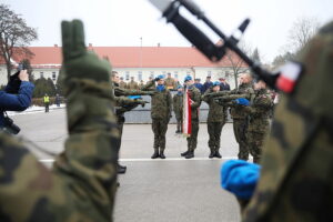 07.02.2026. Kielce. Centrum Przygotowań do Misji Zagranicznych. Przysięga wojskowa / Fot. Fot. Wiktor Taszłow - Radio Kielce