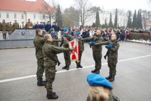 07.02.2026. Kielce. Centrum Przygotowań do Misji Zagranicznych. Przysięga wojskowa / Fot. Fot. Wiktor Taszłow - Radio Kielce