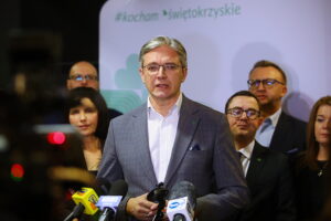 09.01.2026. Kielce. Konferencja prasowa. Na zdjęciu: Adam Jarubas - europoseł i wiceprezes Polskiego Stronnictwa Ludowego/ Fot. Wiktor Taszłow - Radio Kielce