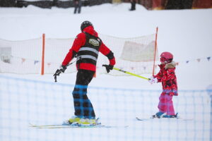11.01.2025. Krajno. Stok narciarski / Fot. Wiktor Taszłow - Radio Kielce