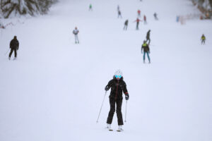 11.01.2025. Krajno. Stok narciarski / Fot. Wiktor Taszłow - Radio Kielce