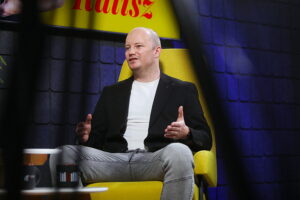 „Dzień dobry, to Ja! Rozmowy inne niż wszystkie w Radiu Kielce”. Mateusz Kalisz / Fot. Wiktor Taszłow - Radio Kielce