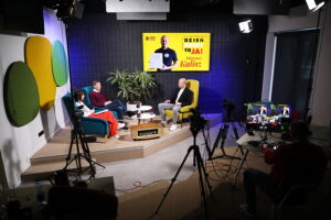 „Dzień dobry, to Ja! Rozmowy inne niż wszystkie w Radiu Kielce”. Mateusz Kalisz / Fot. Wiktor Taszłow - Radio Kielce