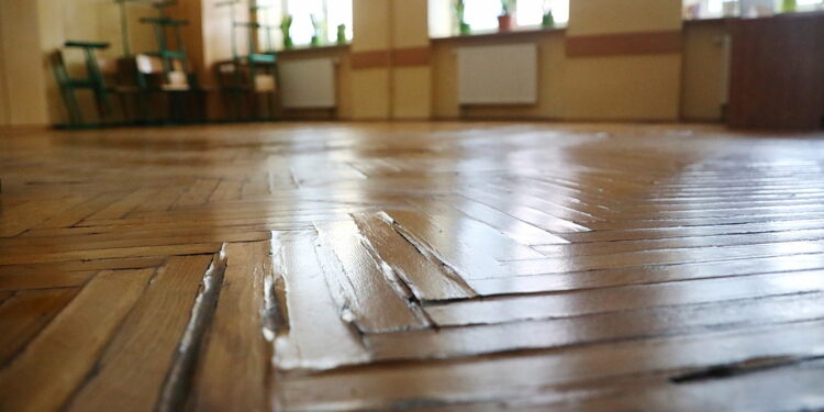 Czy uczniowie wrócą do szkoły po feriach?