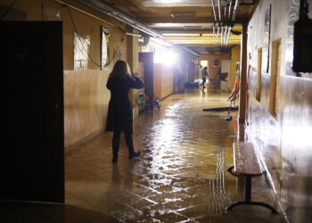 Kielecka szkoła pod wodą - Radio Kielce Kielecka szkoła pod wodą