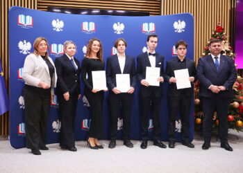 16.01.2026. Stypendia dla najzdolniejszych uczniów / Fot. Wiktor Taszłow - Radio Kielce