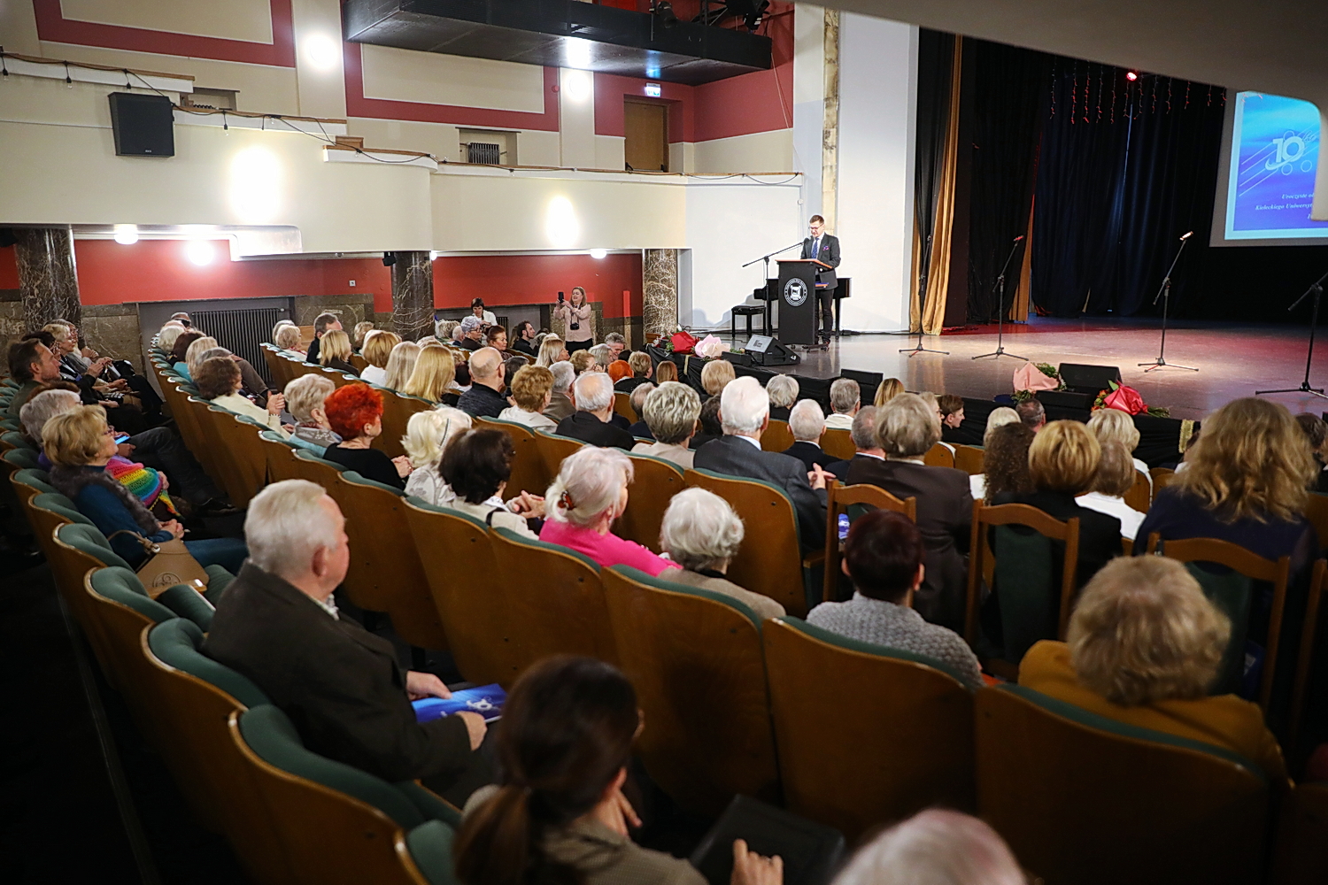 Uniwersytet III Wieku „Ponad czasem” świętuje 10. lecie istnienia