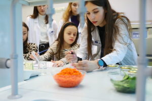 16.01.2026. Kielce. Instytut Biologii UJK w Kielcach. Noc Biologów / Fot. Wiktor Taszłow - Radio Kielce