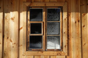 24.01.2026. Tokarnia. Wyremontowany „Kałamarzyk” w skansenie Muzeum Wsi Kieleckiej / Fot. Wiktor Taszłow - Radio Kielce