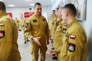 21.01.2026. Kielce. Przekazanie dronów dla jednostek ratowniczo-gaśniczych Państwowej Straży Pożarnej z terenu województwa świętokrzyskiego / Fot. Wiktor Taszłow - Radio Kielce