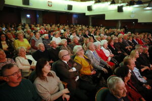25.01.2026. Kielce. WDK. Powiatowy Dzień Babci i Dziadka / Fot. Wiktor Taszłow - Radio Kielce