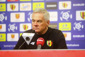 30.01.2026. Kielce. Konferencja prasowa przed meczem Korony Kielce z Legią Warszawa. Na zdjęciu: Jacek Zieliński, trener Korony Kielce/ Fot. Wiktor Taszłow - Radio Kielce