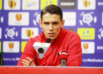 30.01.2026. Kielce. Konferencja prasowa przed meczem Korony Kielce z Legią Warszawa. Na zdjęciu: Mariusz Stępiński, piłkarz Korony Kielce / Fot. Wiktor Taszłow - Radio Kielce