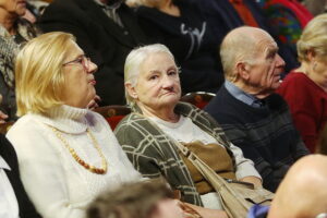 31.01.2026. Kielce. Wojewódzki Dom Kultury w Kielcach. Koncert „Kolędowanie z Biskupem - Razem za Gwiazdą” / Fot. Wiktor Taszłow - Radio Kielce