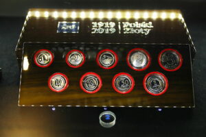 Cenne monety na muzealnej wystawie - Radio Kielce