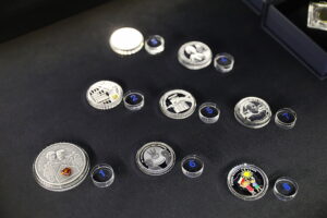 Cenne monety na muzealnej wystawie - Radio Kielce