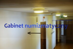 Cenne monety na muzealnej wystawie - Radio Kielce