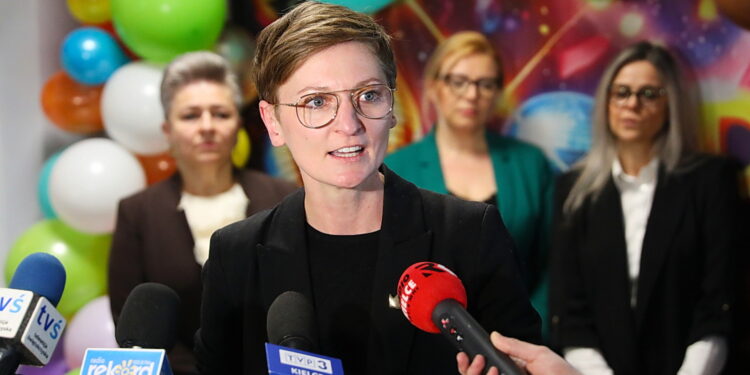 04.02.2026. Kielce. Żłobek Samorządowy nr 15 w Kielcach. Konferencja prasowa dot. żłobków samorządowych. Na zdjęciu: Agata Wojda, prezydent Kielc / Wiktor Taszłow - Radio Kielce