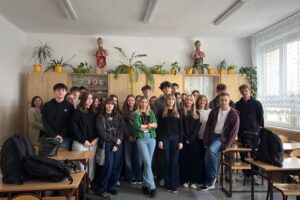 16.01.2026. Kielce. IV Liceum Ogólnokształcące. Warsztaty pn. „Jak nie dać się fake newsom?”, których organizatorem było Centrum Edukacji Medialnej działające przy Radiu Kielce / Fot. Aleksandra Słowak - Radio Kielce