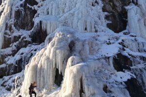 18.01.2026 Kielce. Lodospad na Kadzielni / Fot. Magdalena Bielak - Radio Kielce