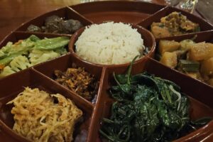 Muzyczne podróże przez świat. Birma / Fot. Majka Szura