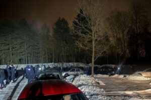 23.01.2026. Skarżysko-Kamienna. Zatrzymanie pseudokibiców / źródło: KWP w Kielcach