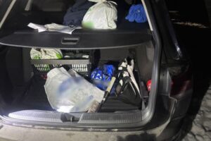 23.01.2026. Skarżysko-Kamienna. Zatrzymanie pseudokibiców / źródło: KWP w Kielcach