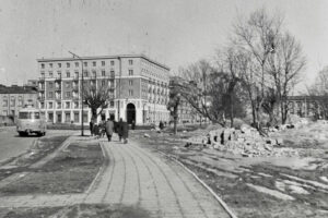 Kielce. Rondo Jerzego Giedroycia. Lata 1965-1970 / źródło: facebook.com/kieleckieinwestycje