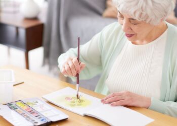 Nowe życie starego gimnazjum. Zamiast uczniów będą tam seniorzy