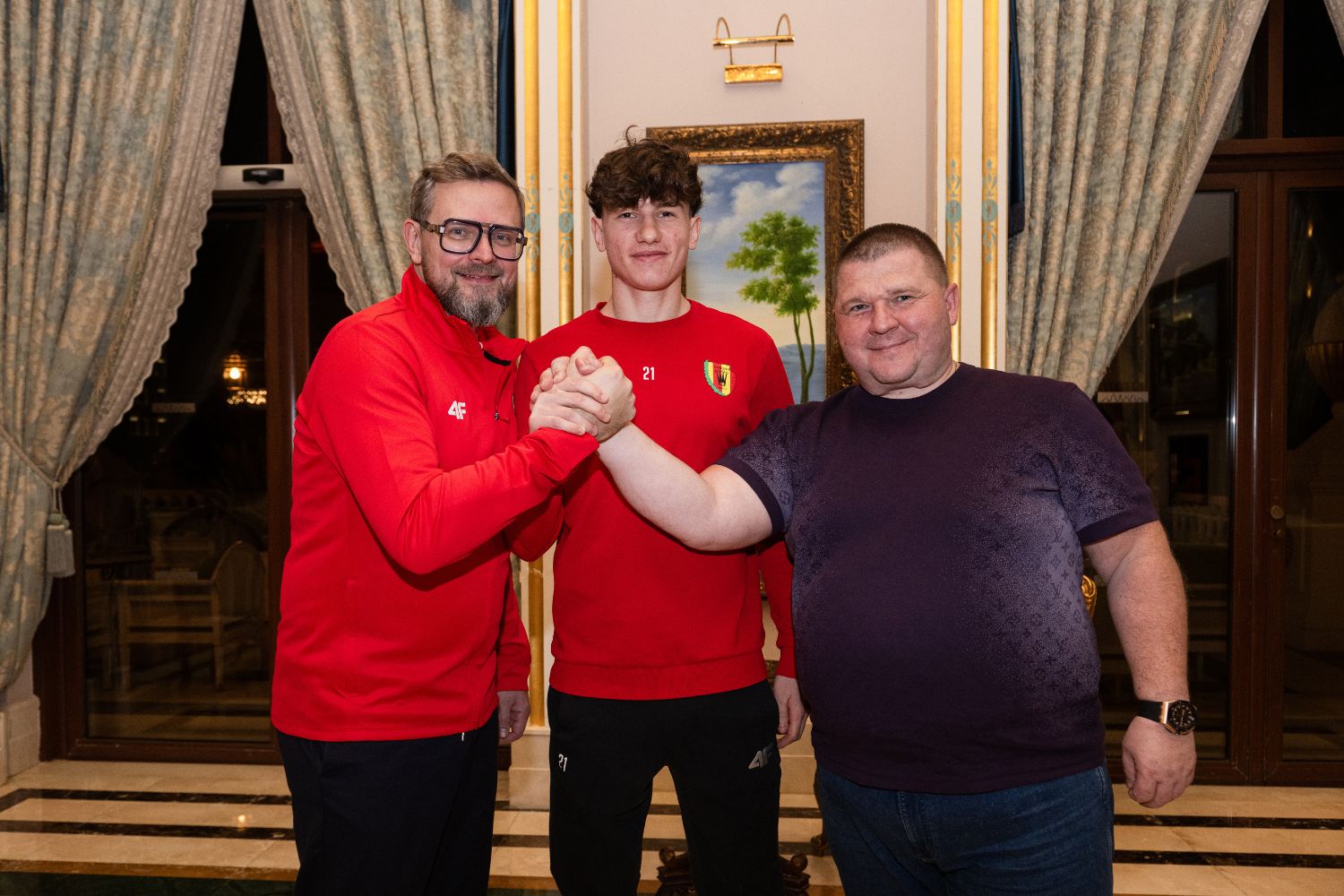 Konrad Ciszek na dłużej w Koronie Kielce