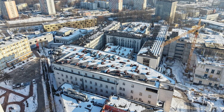 Chirurdzy ze szpitala na Czarnowie po raz pierwszy wykonali taką operację - Radio Kielce Kielce. Wojewódzki Szpital Zespolony / Fot. Jarosław Kubalski - Radio Kielce