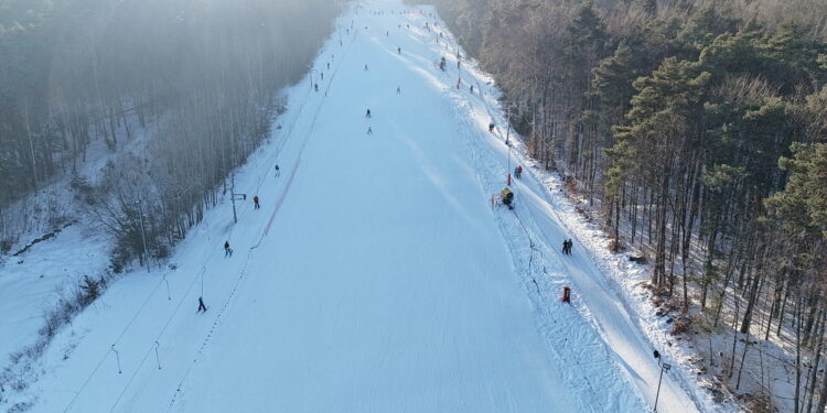 17.01.2026 Kielce. Stok narciarski na Stadionie / Fot. Jarosław Kubalski - Radio Kielce