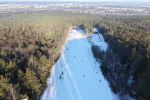 Kielce. Stok narciarski na Stadionie - Radio Kielce