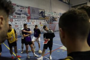 12.01.2026. Kazimierza Wielka, Trening KKF Motus Kazimierza Wielka / Fot. Adrian Karwat - Radio Kielce