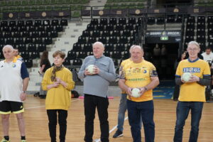 Dziadkowie i wnuki opanowali Halę Legionów - Radio Kielce