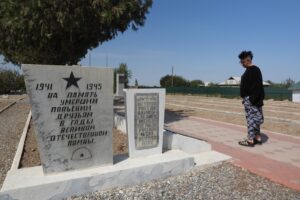 Cmentarze polskie w Uzbekistanie / Fot. Ania i Tomasz Chałacińscy