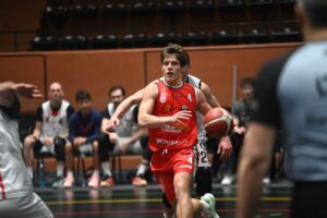 Porażka i groźna kontuzja. UJK Kielce na tarczy wraca z Krakowa - Radio Kielce 21.01.2026. Kraków. Mecz UJK Kielce - KS Cracovia 1906 / źródło: UJK Kielce