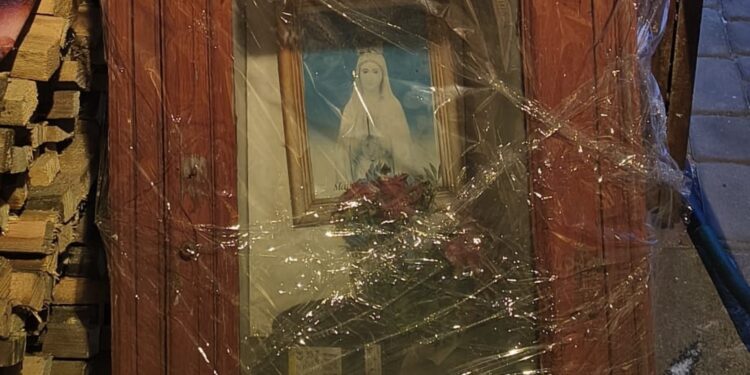 Kapliczka nie została skradziona, a zabrana do odnowienia