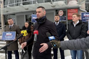 23.01.2026. Kielce. Konferencja przedstawicieli świętokrzyskich struktur Konfederacji Wolność i Niepodległość / Fot. Marcin Marszałek - Radio Kielce