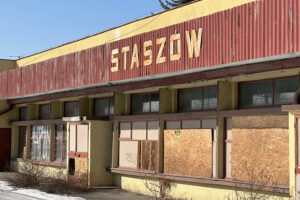31.01.2026. Staszów. Dworzec kolejowy / Fot. Robert Felczak – Radio Kielce