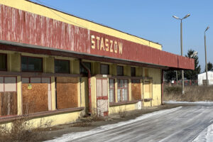 31.01.2026. Staszów. Dworzec kolejowy / Fot. Robert Felczak – Radio Kielce
