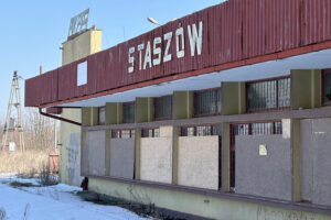 31.01.2026. Staszów. Dworzec kolejowy / Fot. Robert Felczak – Radio Kielce