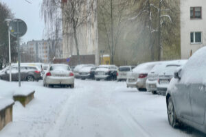 Raport z zaśnieżonych dróg - Radio Kielce Raport z zaśnieżonych dróg - Radio Kielce