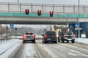 Raport z zaśnieżonych dróg - Radio Kielce Raport z zaśnieżonych dróg - Radio Kielce