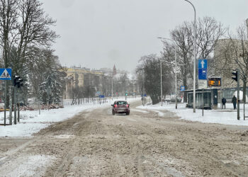 Raport z zaśnieżonych dróg - Radio Kielce Raport z zaśnieżonych dróg
