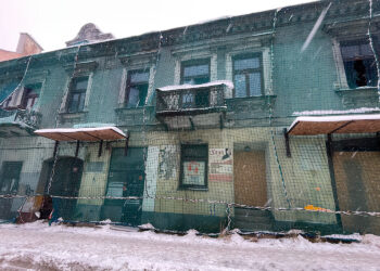 INTERWENCJA. Co z opuszczoną kamienicą w centrum Kielc? - Radio Kielce INTERWENCJA. Co z opuszczoną kamienicą w centrum Kielc?