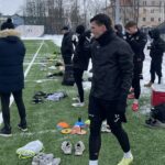 Pierwszy trening piłkarzy KSZO. Na zajęciach jeden nowy zawodnik - Radio Kielce 07.01.2025. Ostrowiec Świętokrzyski. Trening piłkarzy KSZO Ostrowiec / Fot. Kamil Król - Radio Kielce